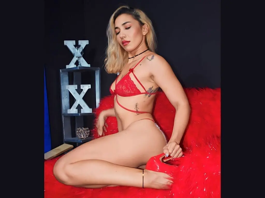 Live Sex Chat with AmbersBarnes