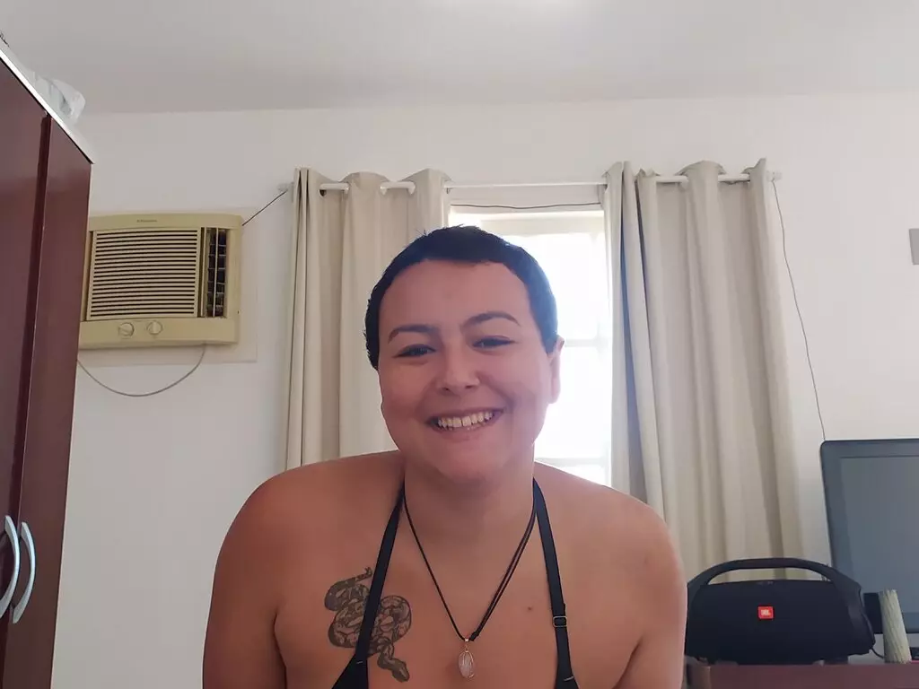 Live Sex Chat with AmyAbadeer