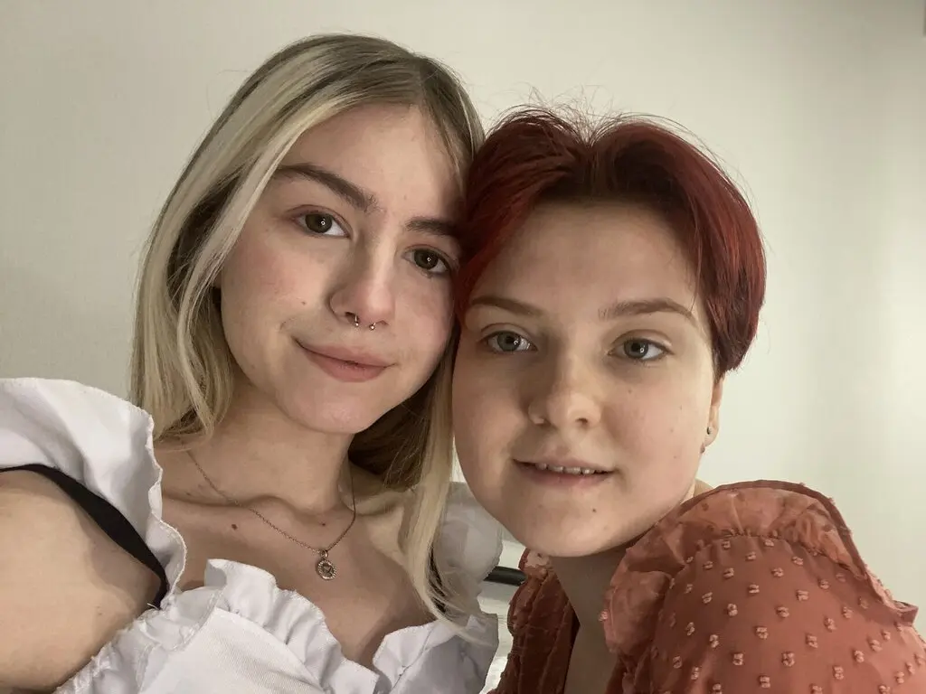 Live Sex Chat with AngelandMelani