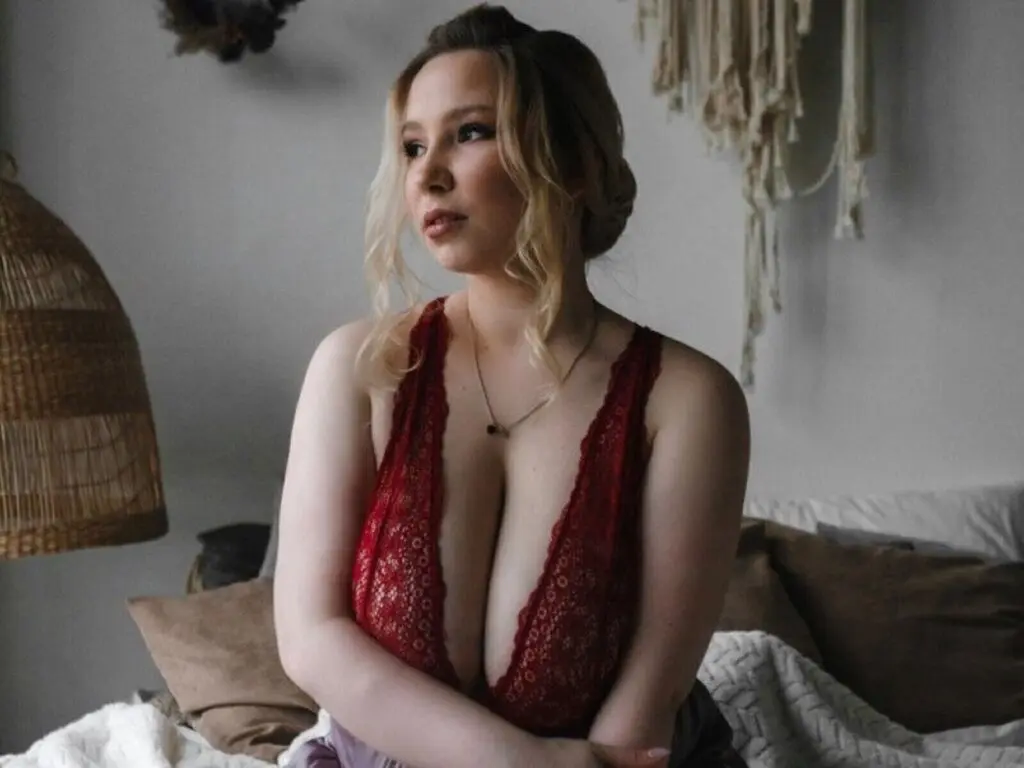 Live Sex Chat with AnnaAddington