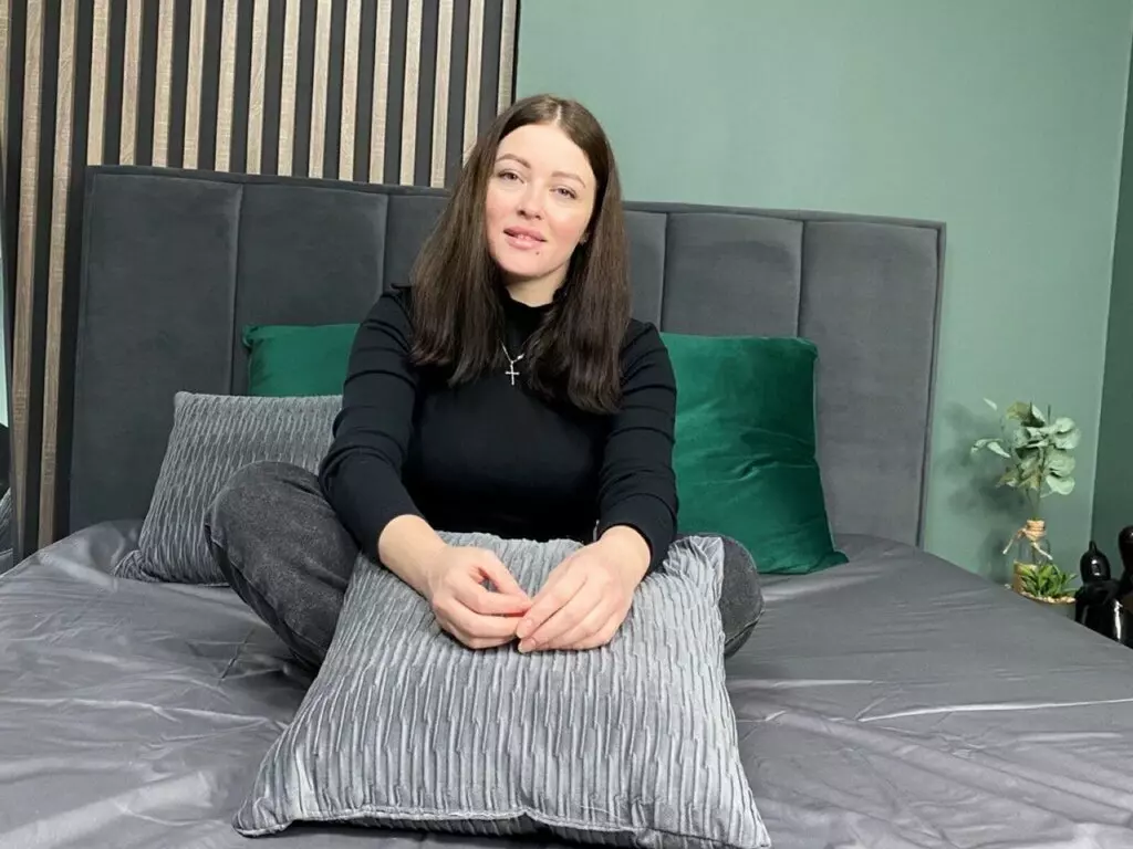 Live Sex Chat with AnnabelSoon