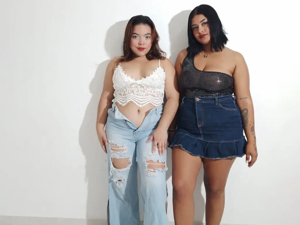 Live Sex Chat with AprilAndSusan