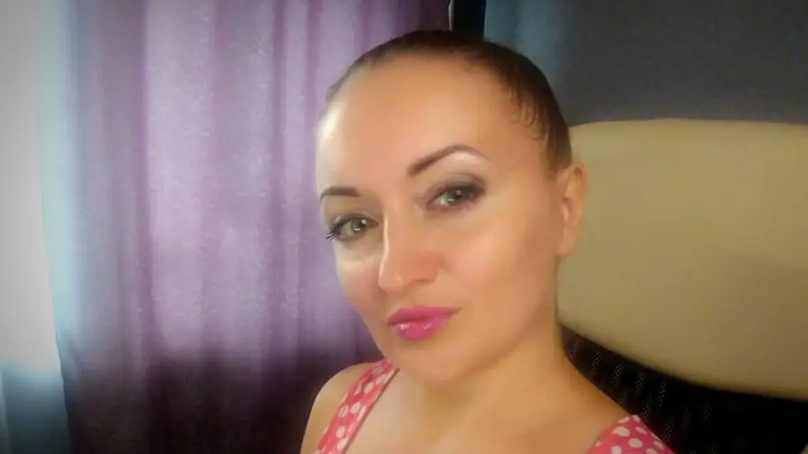 Live Sex Chat with BettyFenwick