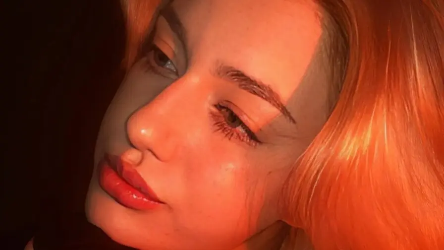 Live Sex Chat with BrendaaCollins