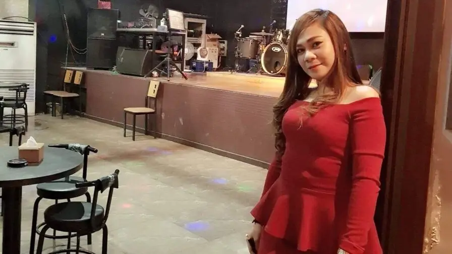 Live Sex Chat with CassyRivera