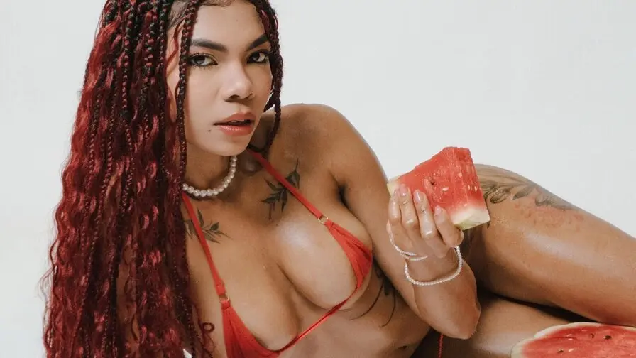 Live Sex Chat with CelineMoretti
