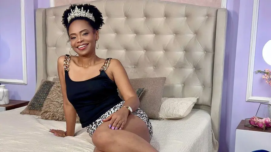 Live Sex Chat with ChantalGarner