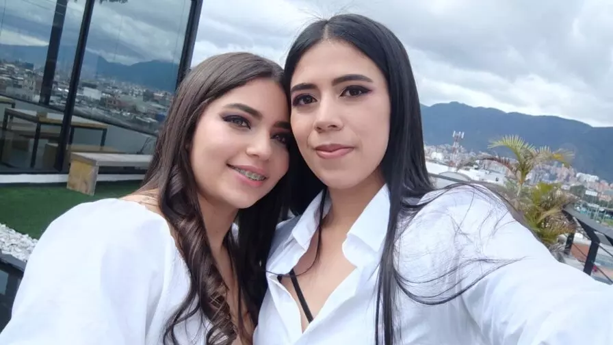 Live Sex Chat with ChloeandCasandra