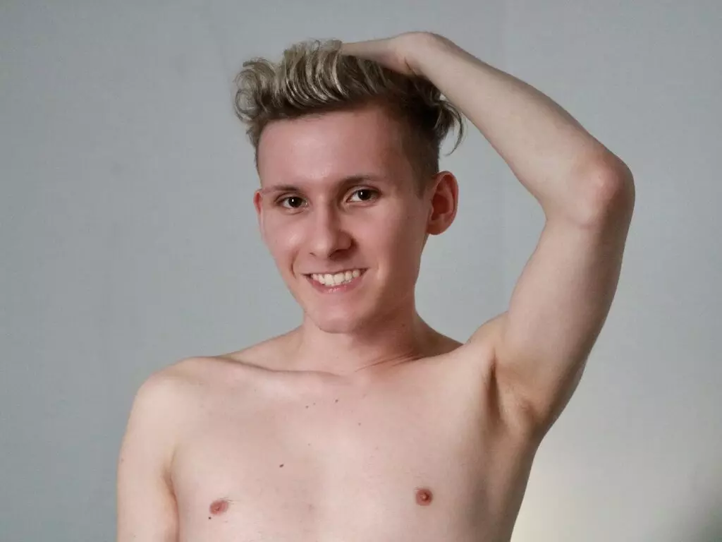 Live Sex Chat with fantasytwink