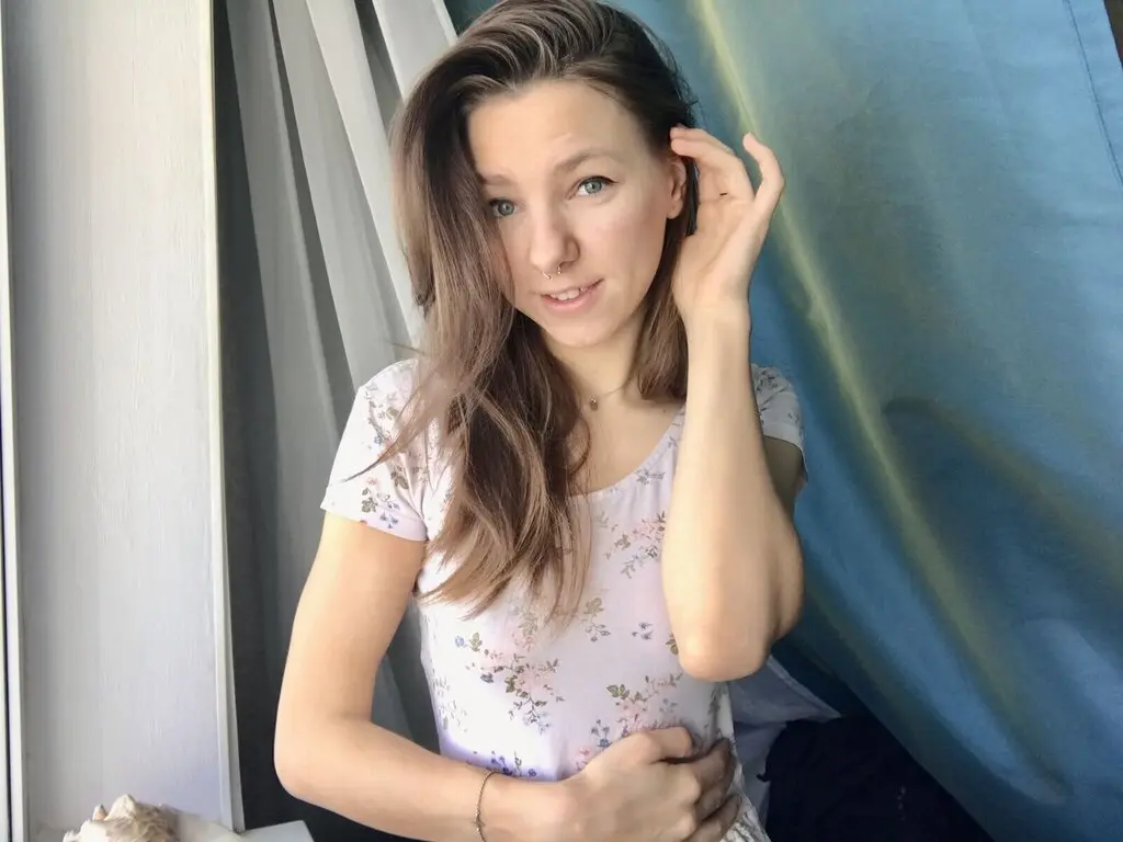 Live Sex Chat with FloraWildy