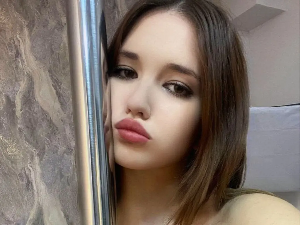Live Sex Chat with KaityLee