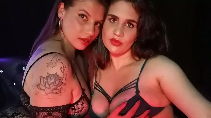 Live Sex Chat with KathiaAndSammy
