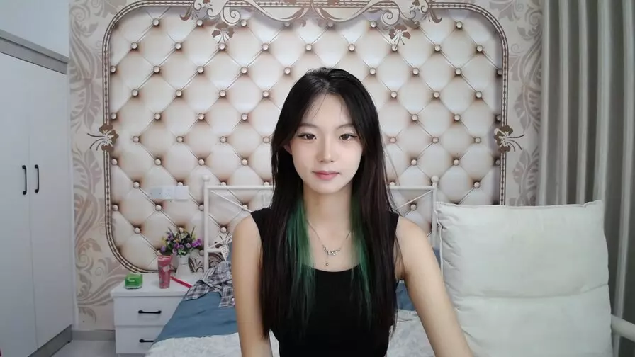 Live Sex Chat with LinYUyu