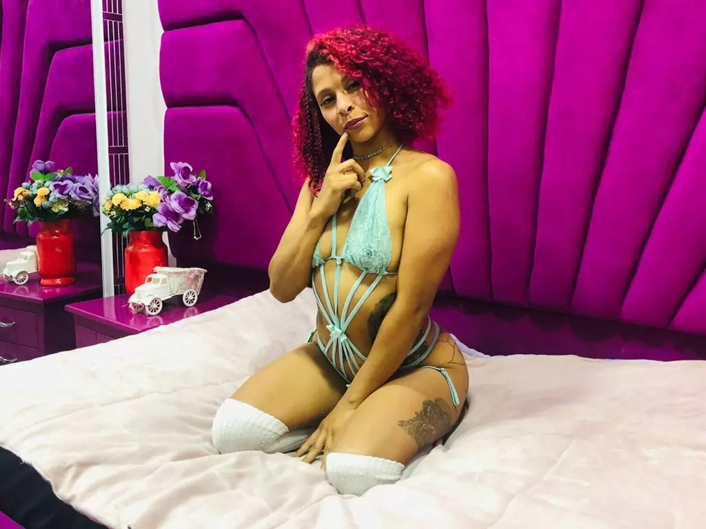 Live Sex Chat with LizethBrown