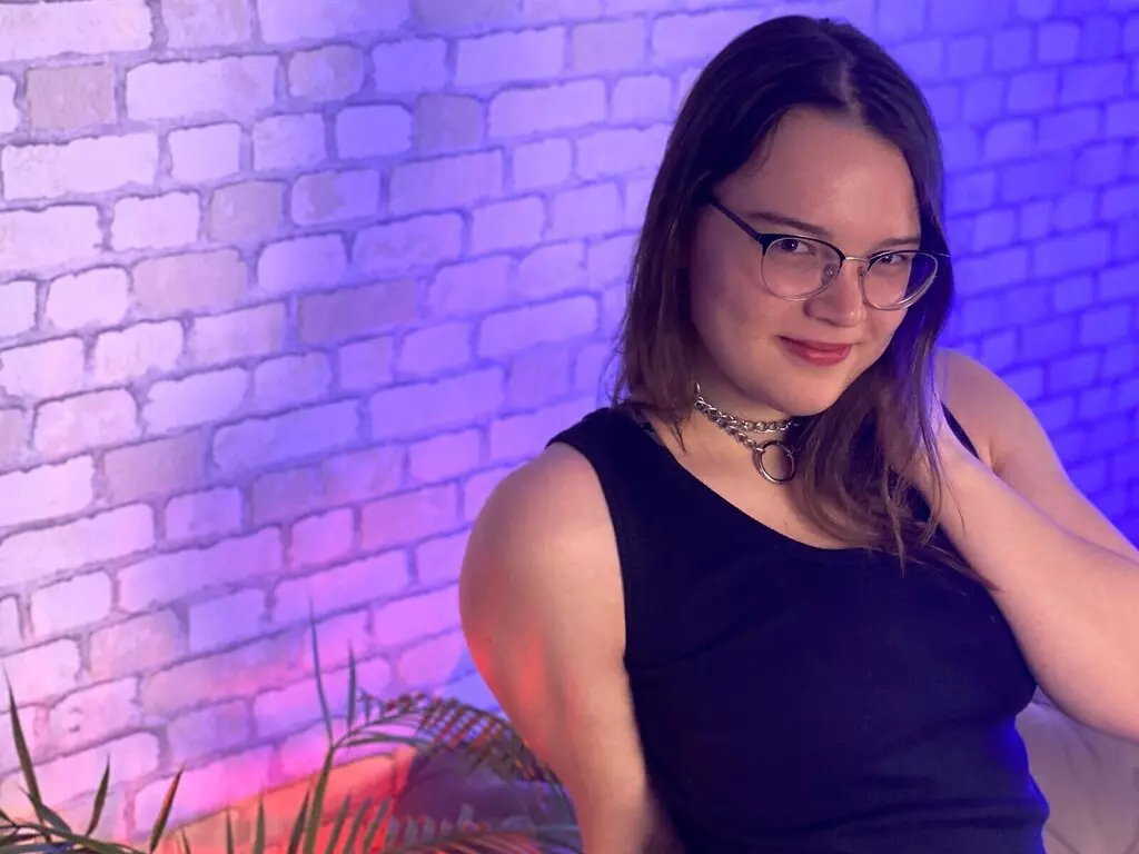 Live Sex Chat with LunyLorens