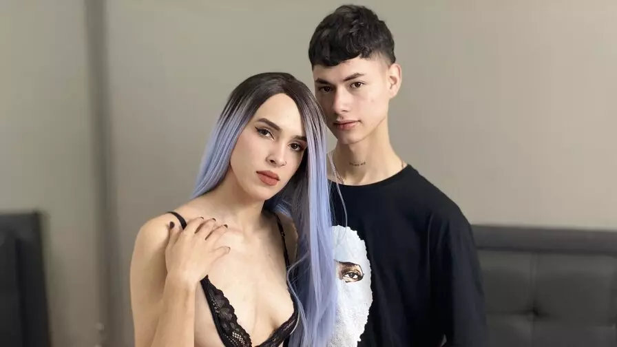 Live Sex Chat with MadieandJakecop