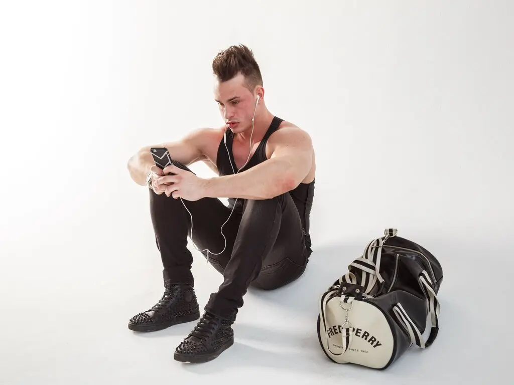 Live Sex Chat with MaxCrain