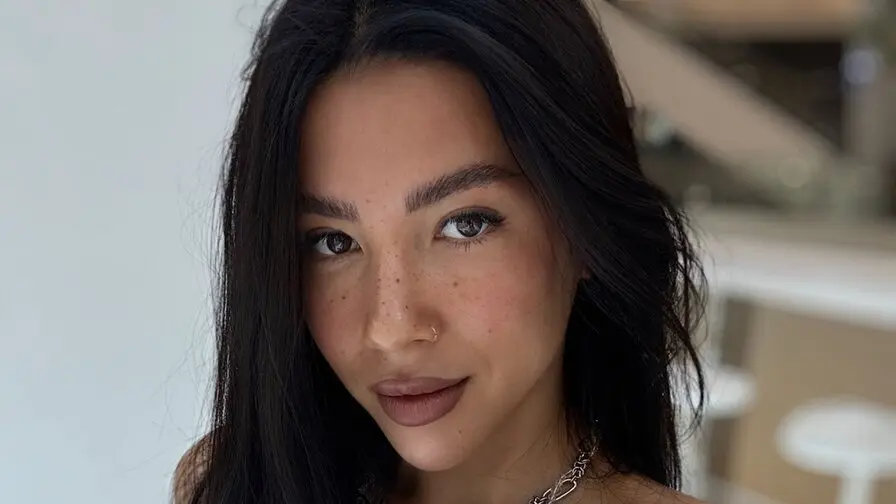 Live Sex Chat with MiaNoahr