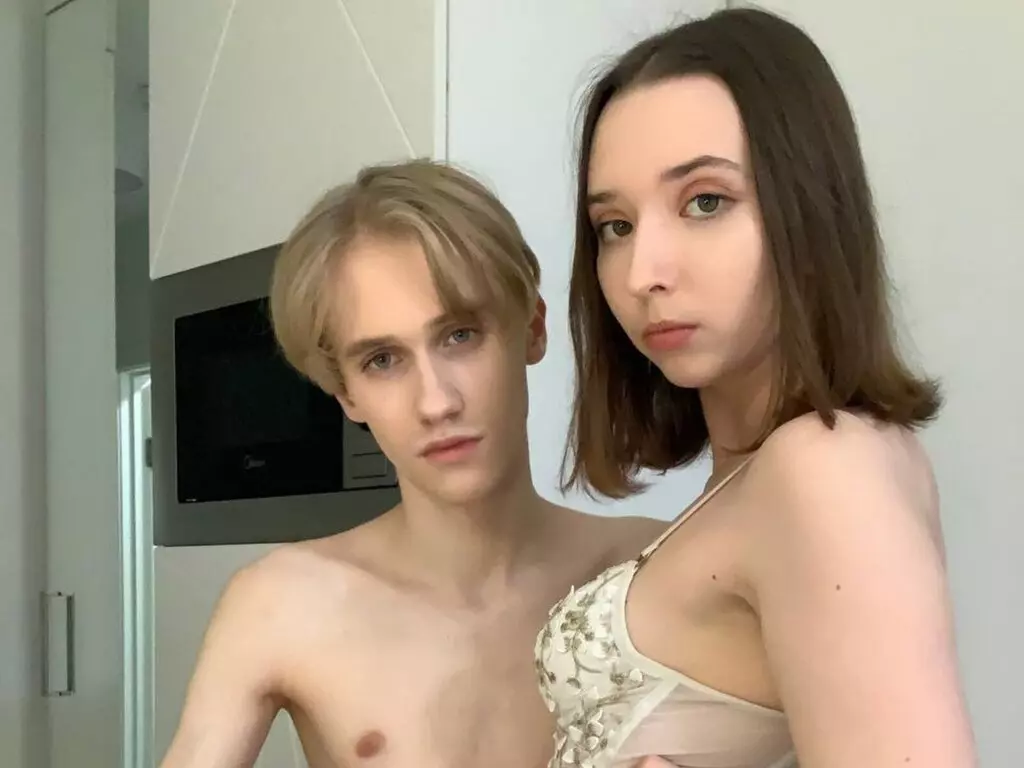 Live Sex Chat with MikaMatthew