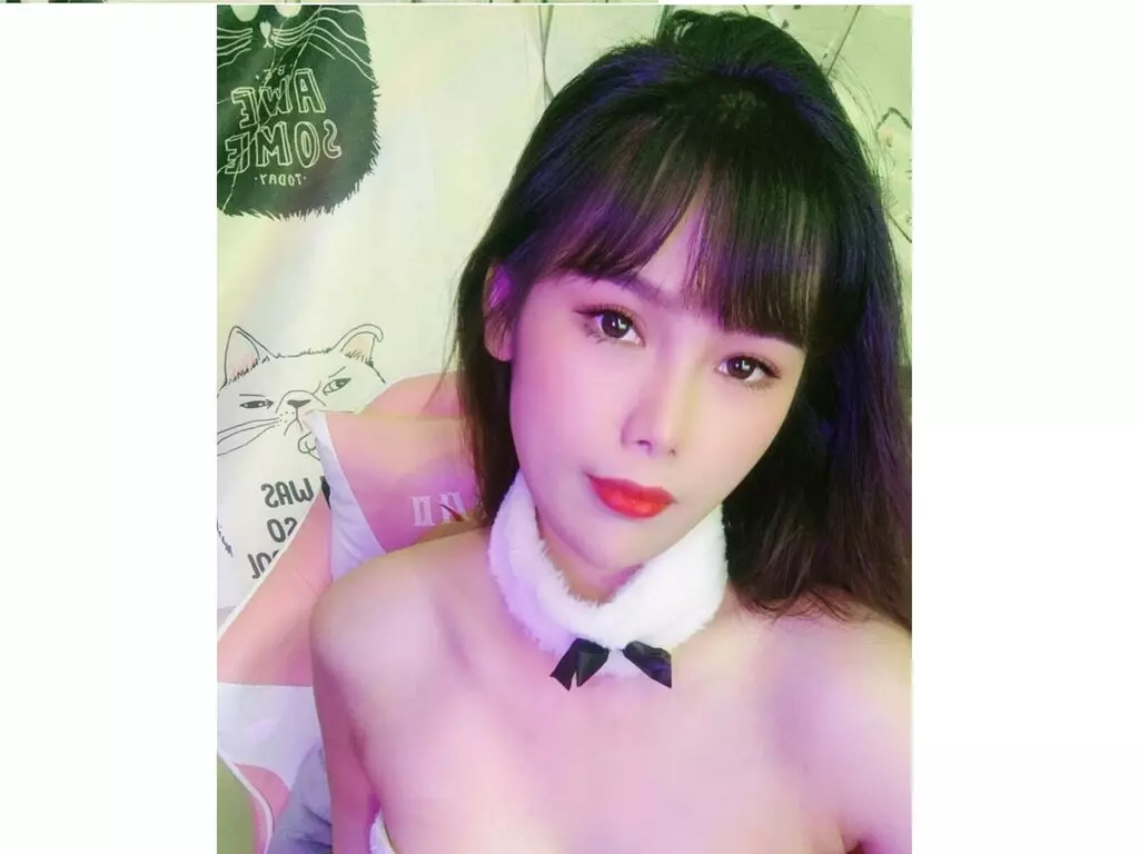 Live Sex Chat with RainaBien