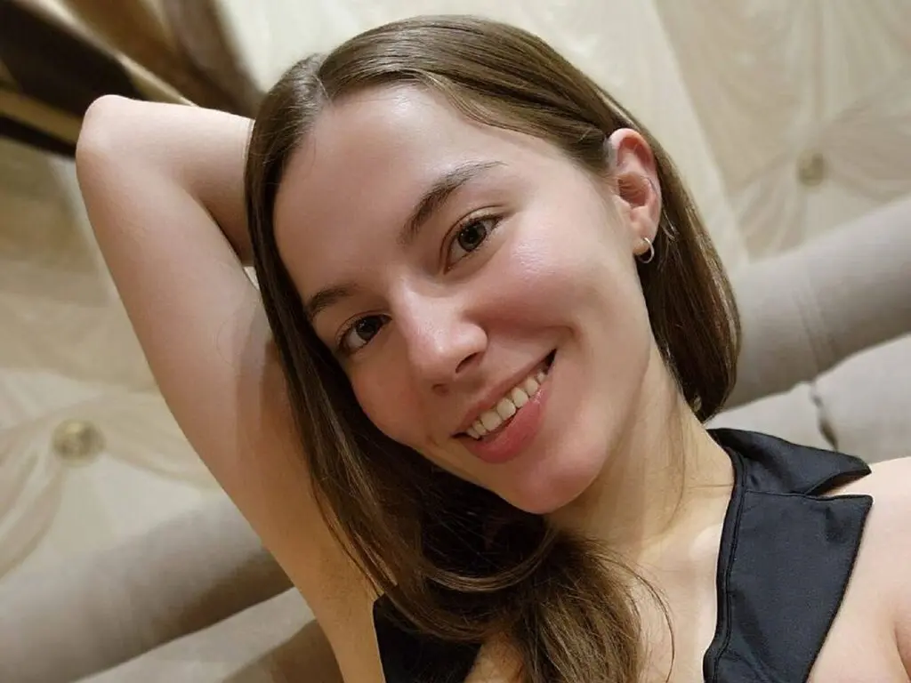 Live Sex Chat with RexanneDilley