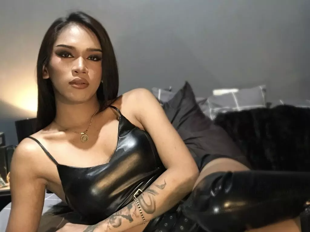 Live Sex Chat with SammiGrey