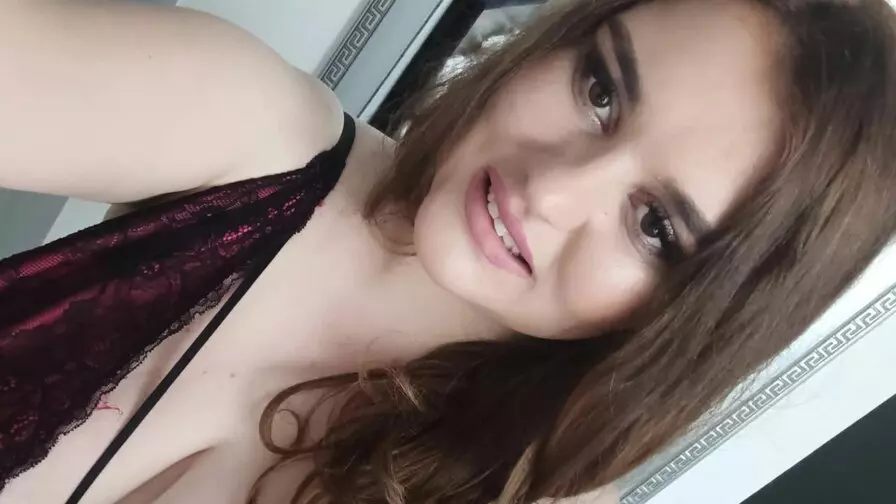 Live Sex Chat with SarahClaires