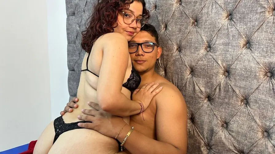 Live Sex Chat with SashandRyder