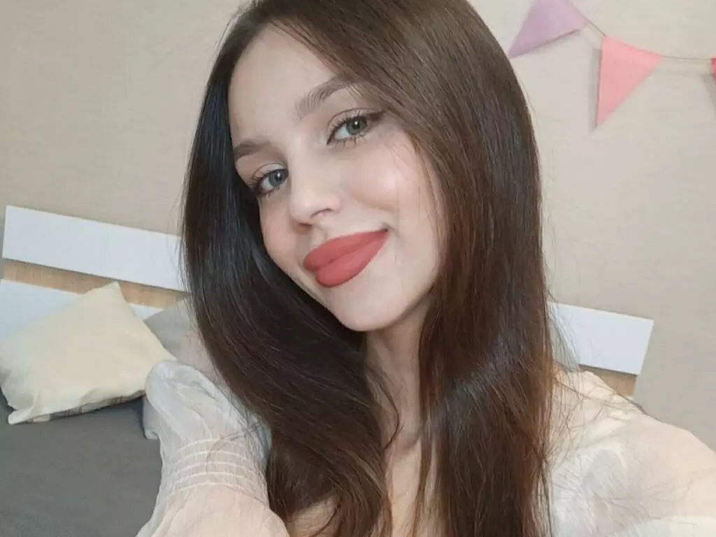 Live Sex Chat with SofiaFloud