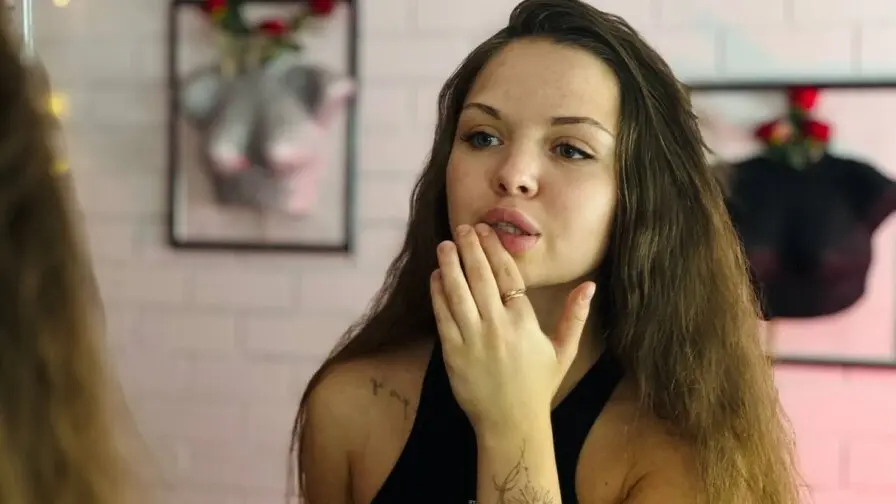 Live Sex Chat with SophiaRouz