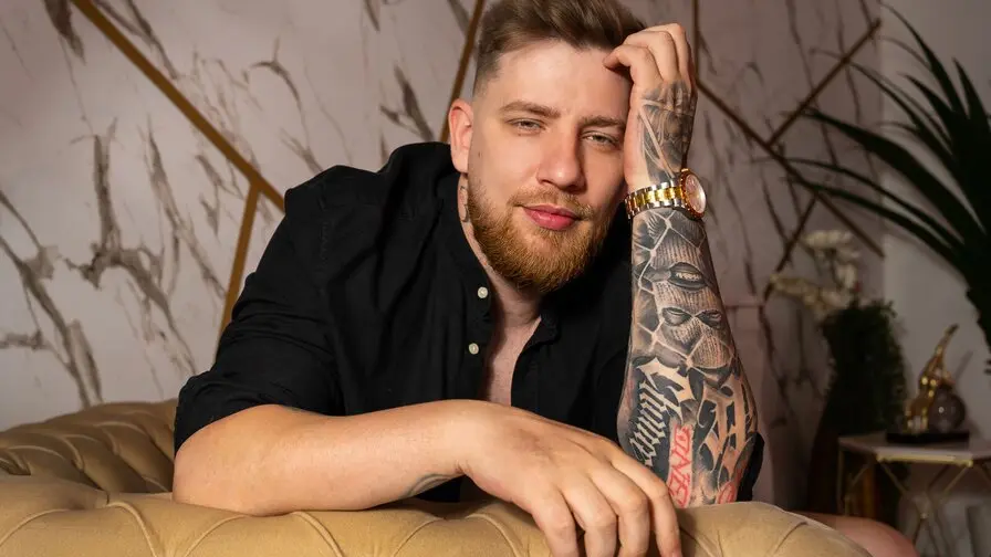 Live Sex Chat with SteveCassidy