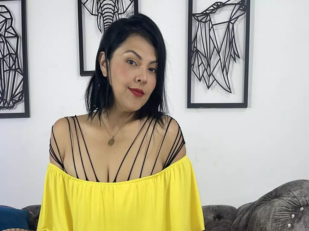 Live Sex Chat with ValeriaRoman